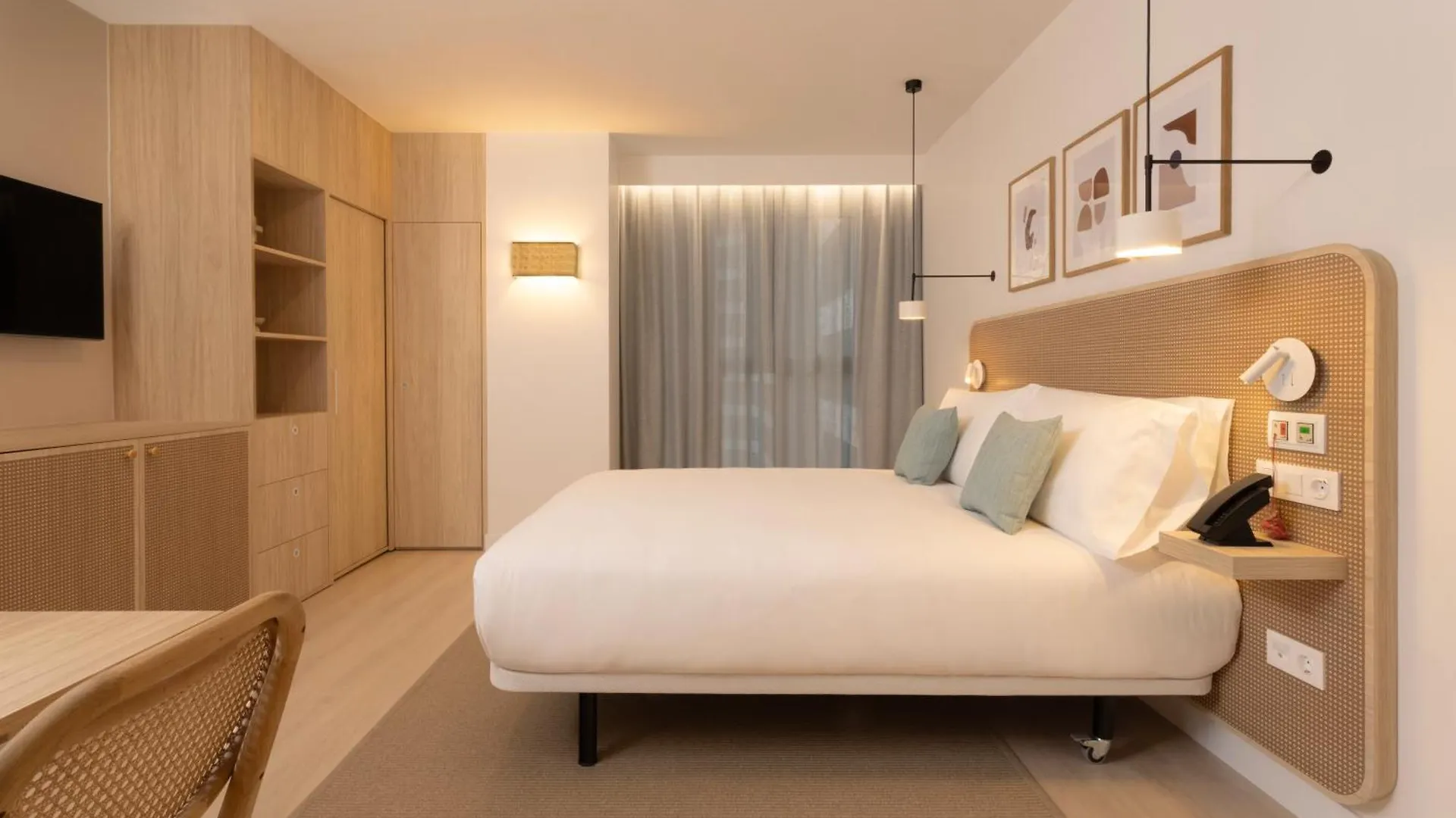 Staybridge Suites & Apartments Malaga By Ihg Szálloda