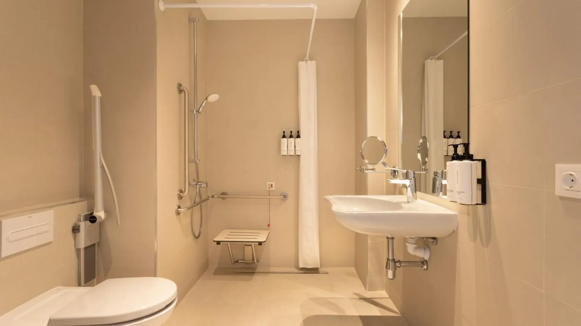 Staybridge Suites & Apartments Malaga By Ihg