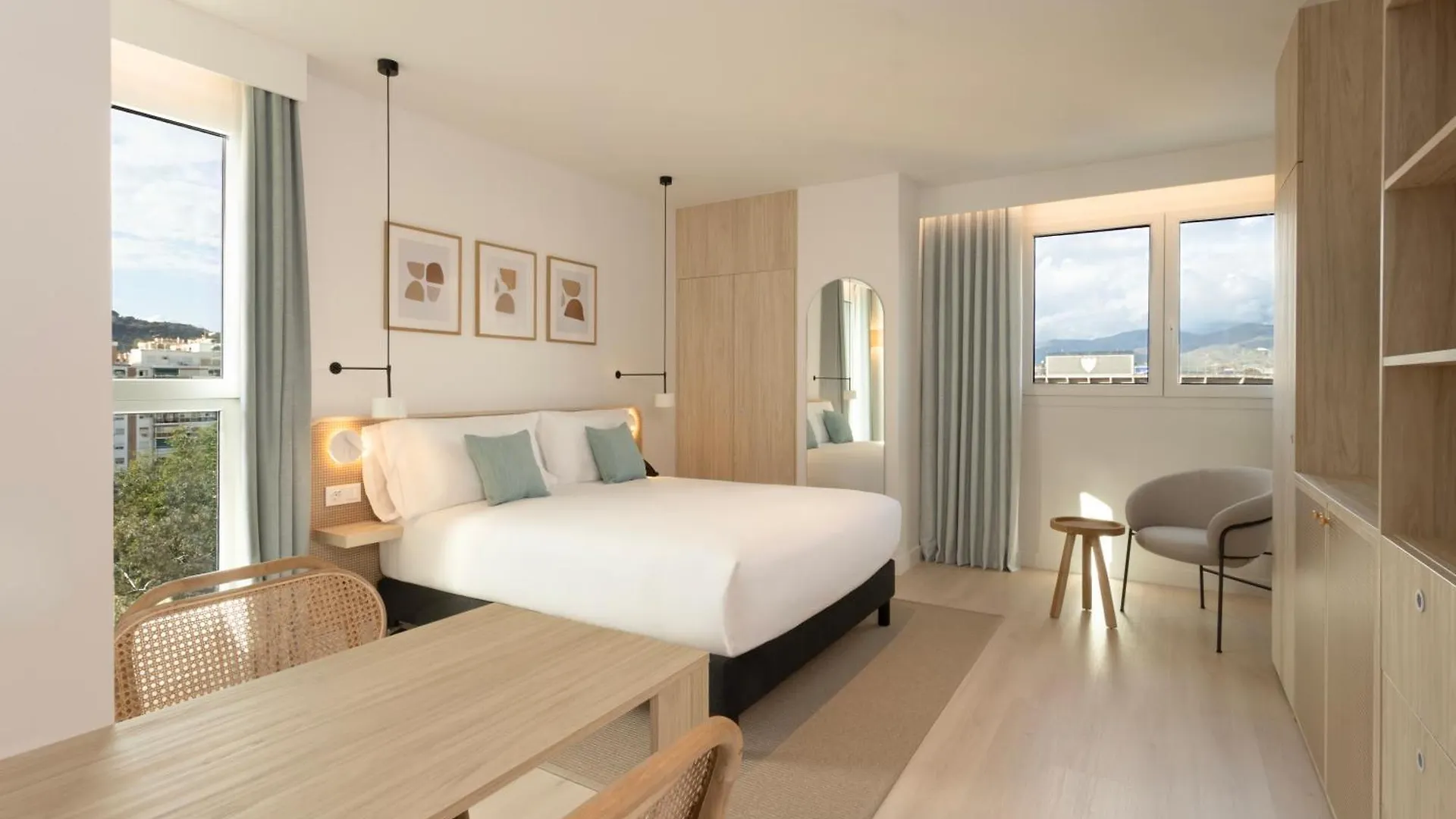 Staybridge Suites & Apartments Malaga By Ihg 0*,  Spanyolország