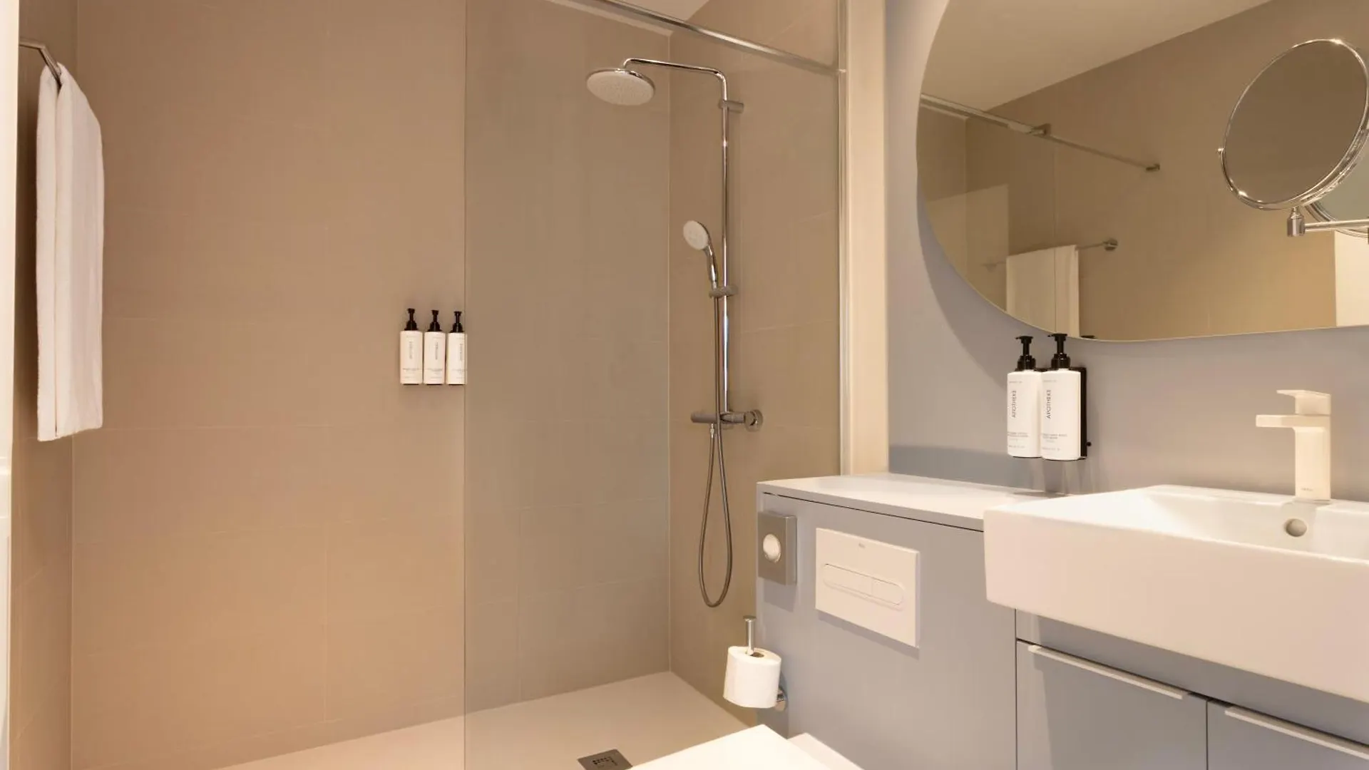 Staybridge Suites & Apartments Malaga By Ihg 0*,